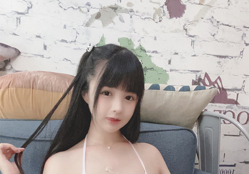 樱井宁宁蓝白条cos免费资源观赏