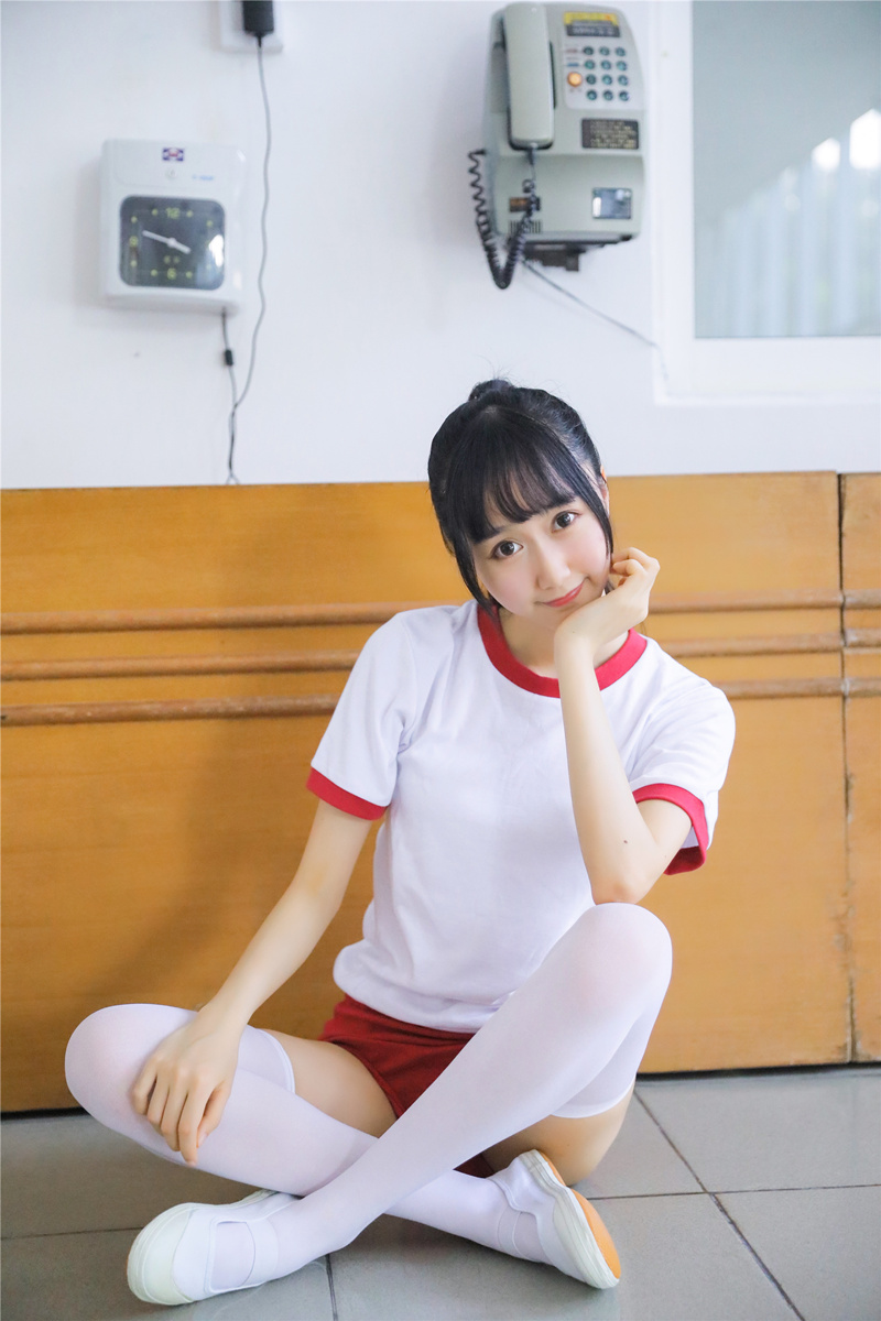 木绵绵owo上体育课啦图片观看