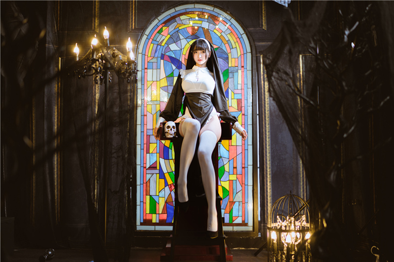 陆卿卿kyokyo沉迷汉堡王修女图片分享