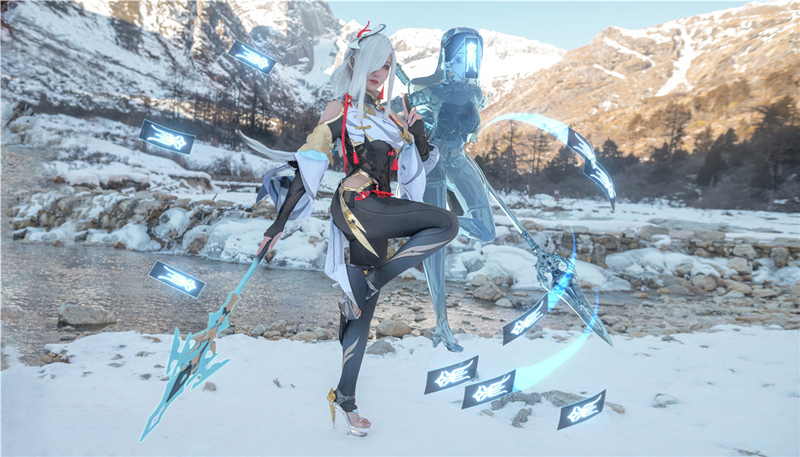 如月灰申鹤原神cos作品