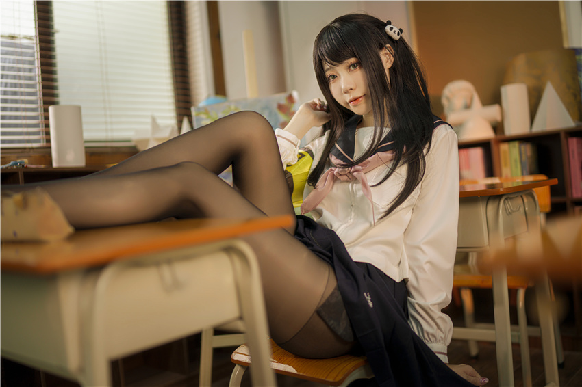 安食Ajiki风纪委员cos作品鉴赏