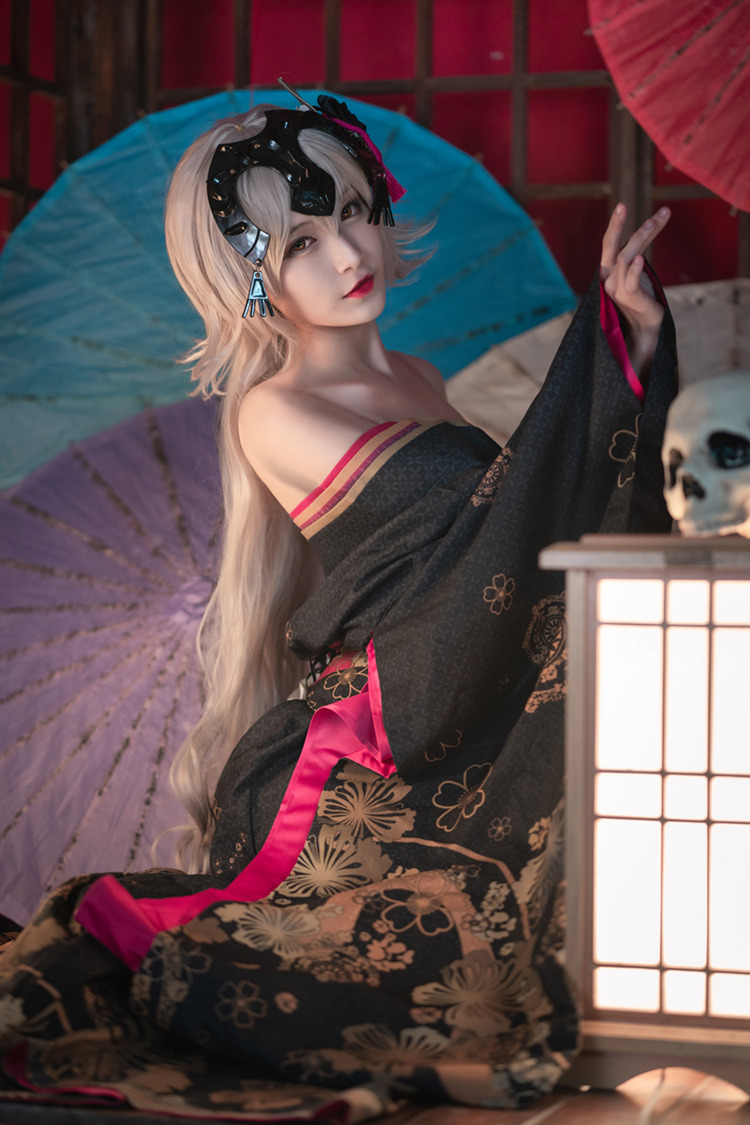 铁板烧鬼舞w黑贞花魁cos图