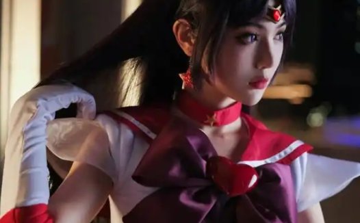 一米八的大梨子海洋球cos图片分享,看了谁不迷糊