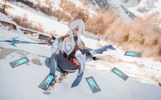 如月灰申鹤原神cos作品