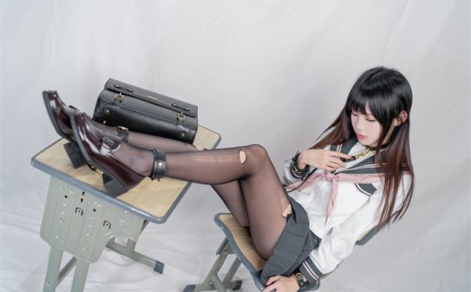 模特miko酱ww的微博，miko酱ww1v10事件什么瓜