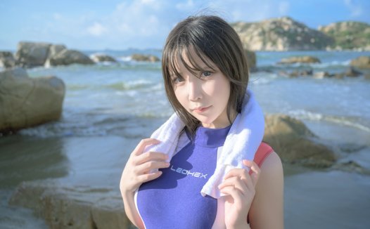 中岛莫之子i竞技泳衣cos作品鉴赏