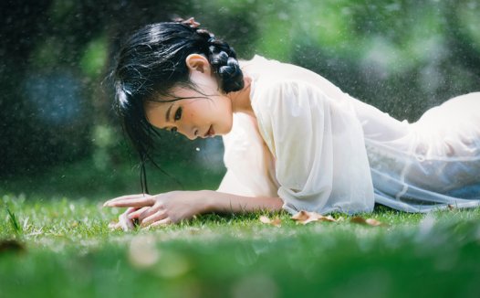 清水由乃比基尼cos图片鉴赏