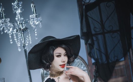 是一只熊仔吗八尺夫人cos作品分享